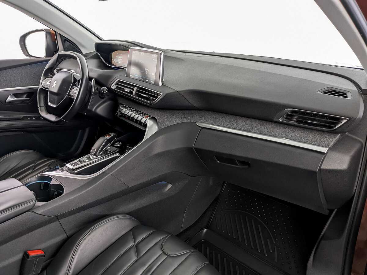 Peugeot 3008, 2017 - Фото №8