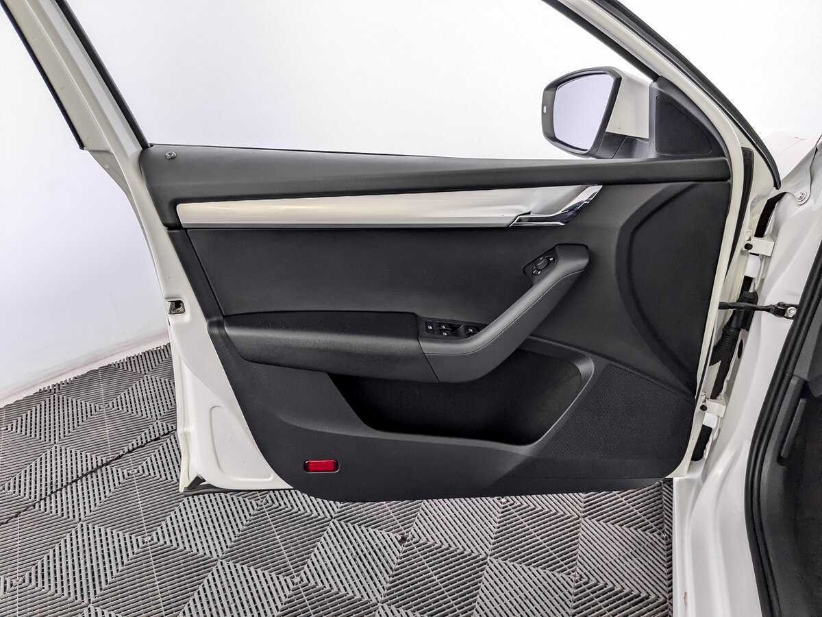 Skoda Octavia, 2019 - Фото №14