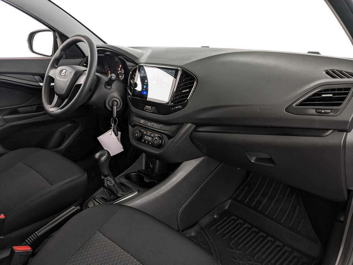 Lada (ВАЗ) Vesta SW, 2020 - Фото №8