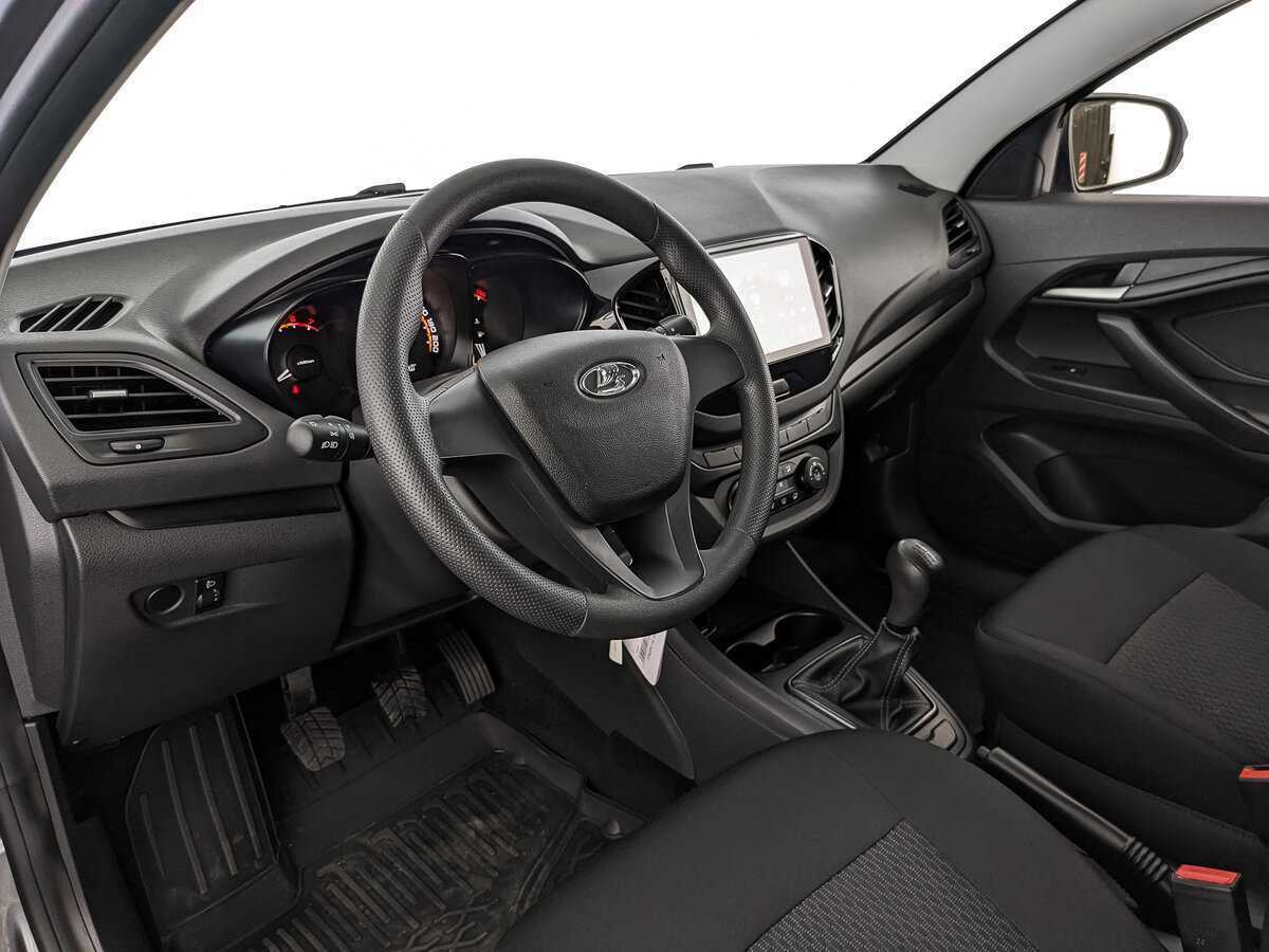 Lada (ВАЗ) Vesta SW, 2020 - Фото №10