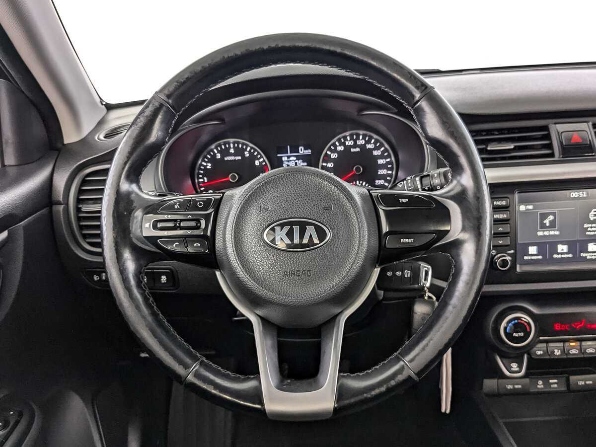 Kia Rio X-Line, 2018 - Фото №17