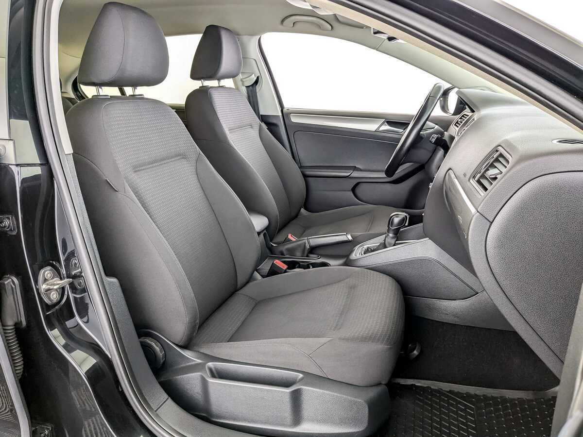 Volkswagen Jetta, 2015 - Фото №17