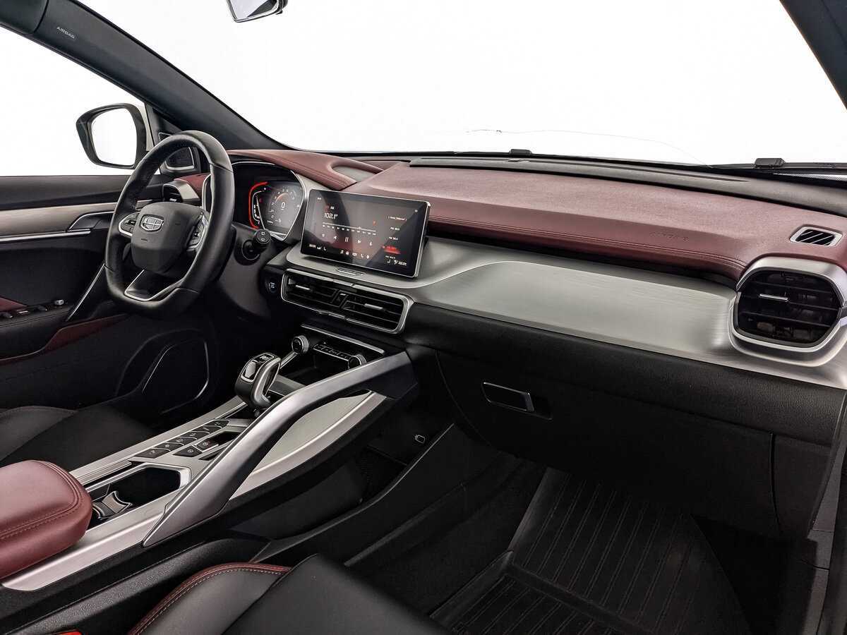 Geely Coolray, 2021 - Фото №8