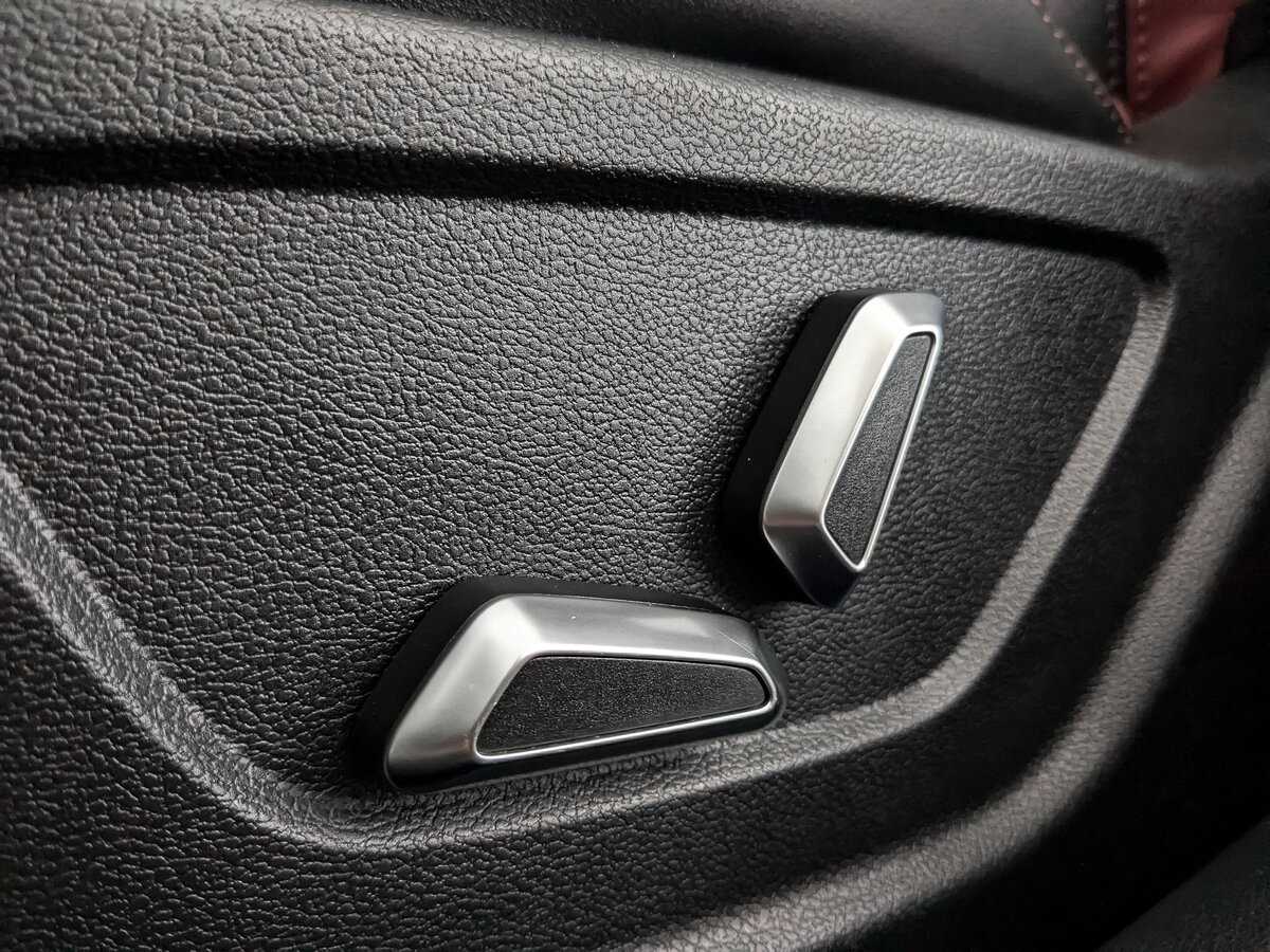 Geely Coolray, 2021 - Фото №18