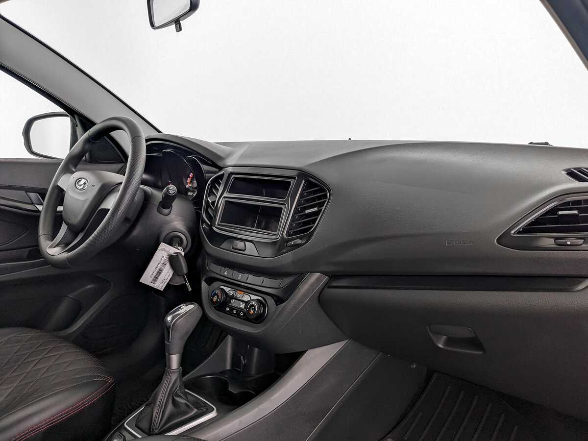 Lada (ВАЗ) Vesta SW, 2021 - Фото №8