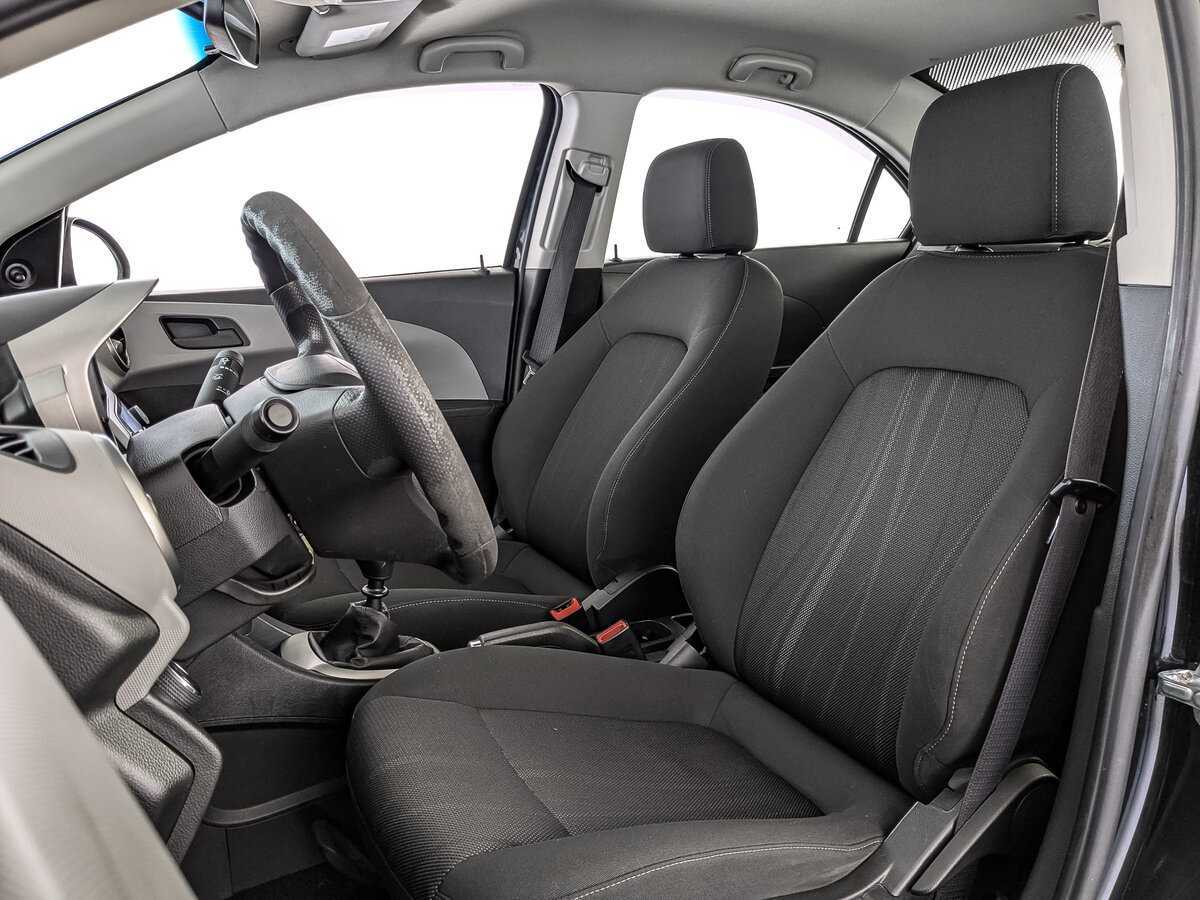 Chevrolet Aveo, 2014 - Фото №15
