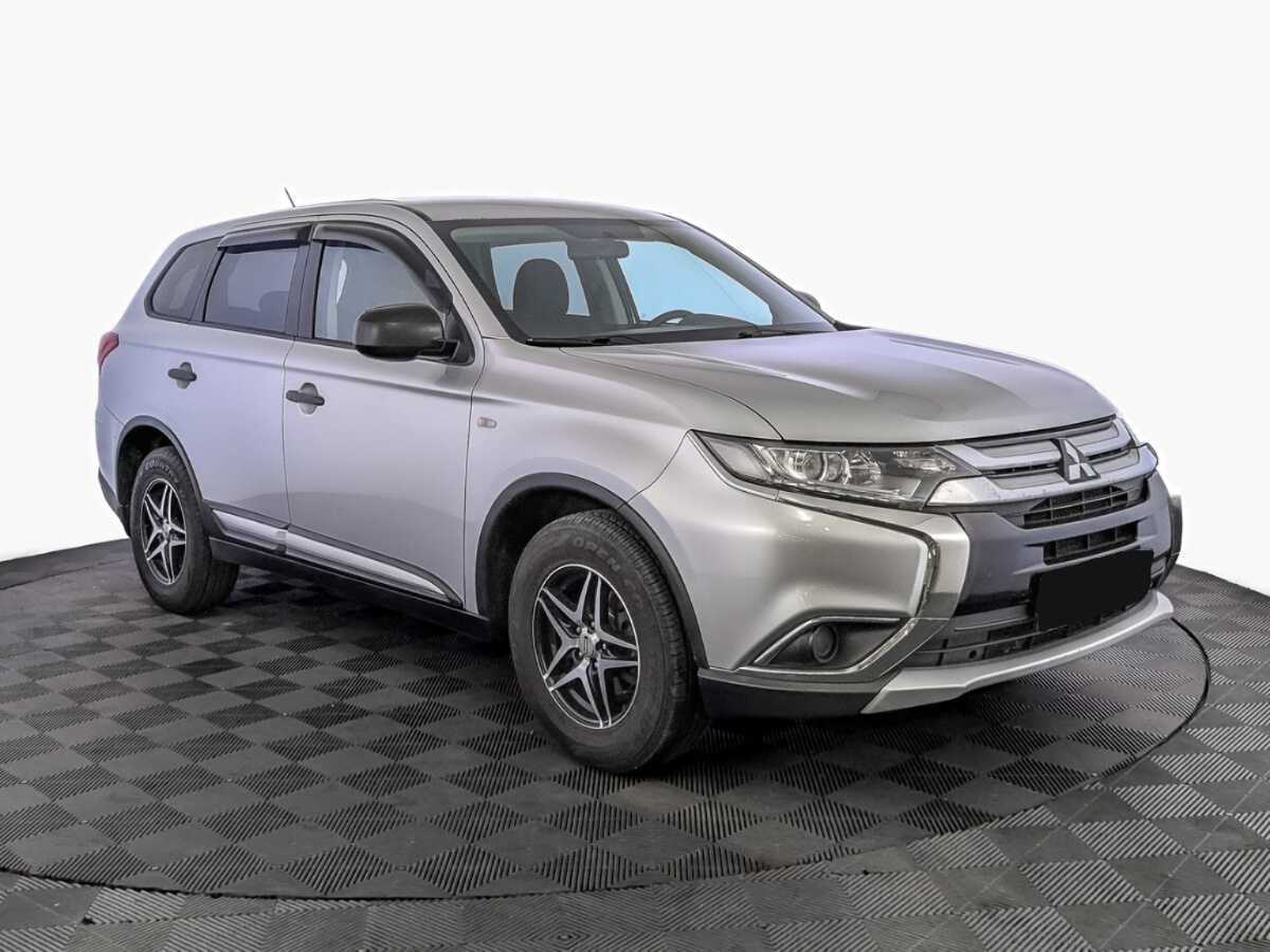 Mitsubishi Outlander, 2015 - Фото №2
