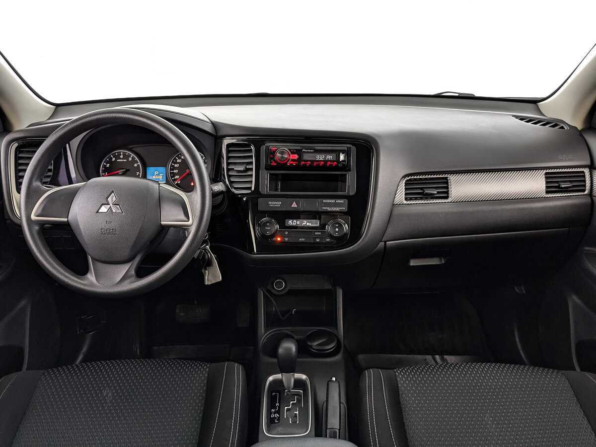 Mitsubishi Outlander, 2015 - Фото №9