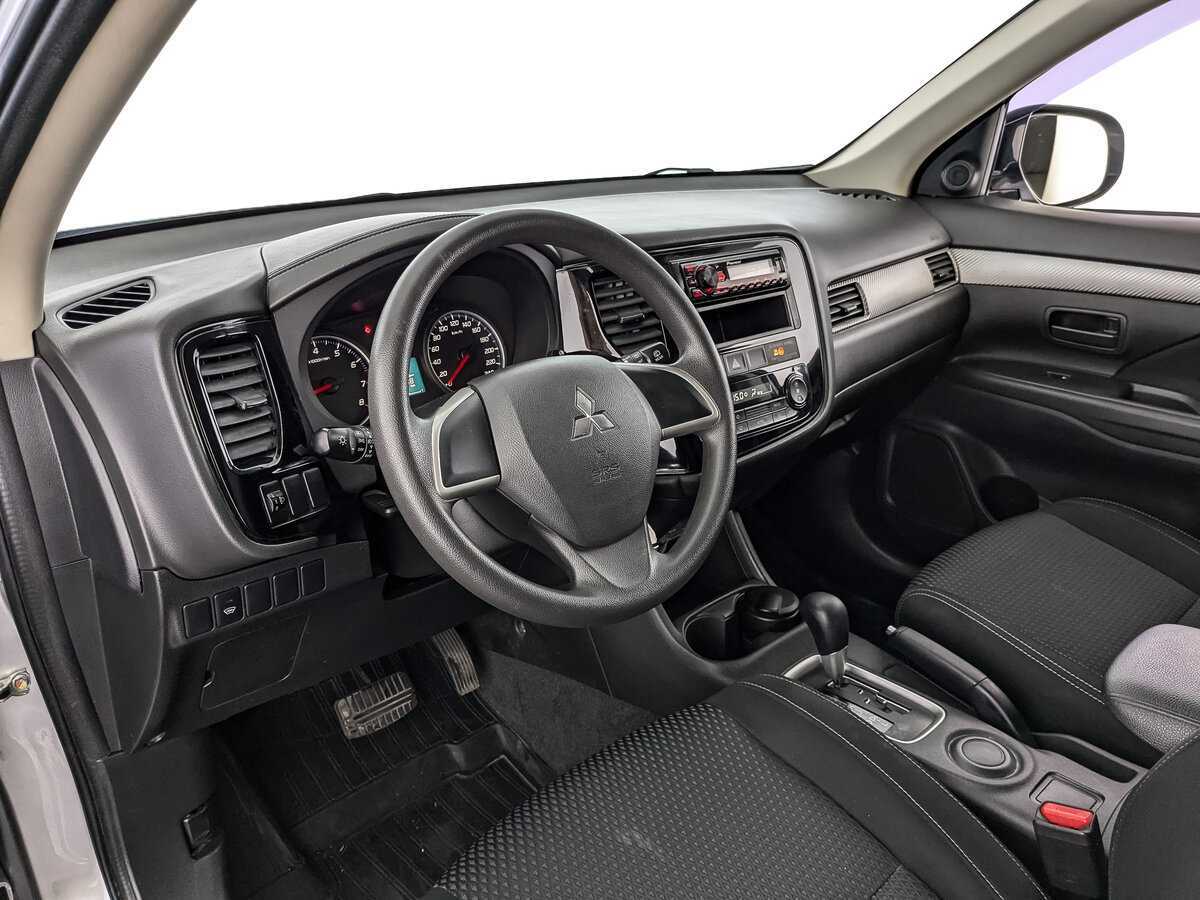 Mitsubishi Outlander, 2015 - Фото №10