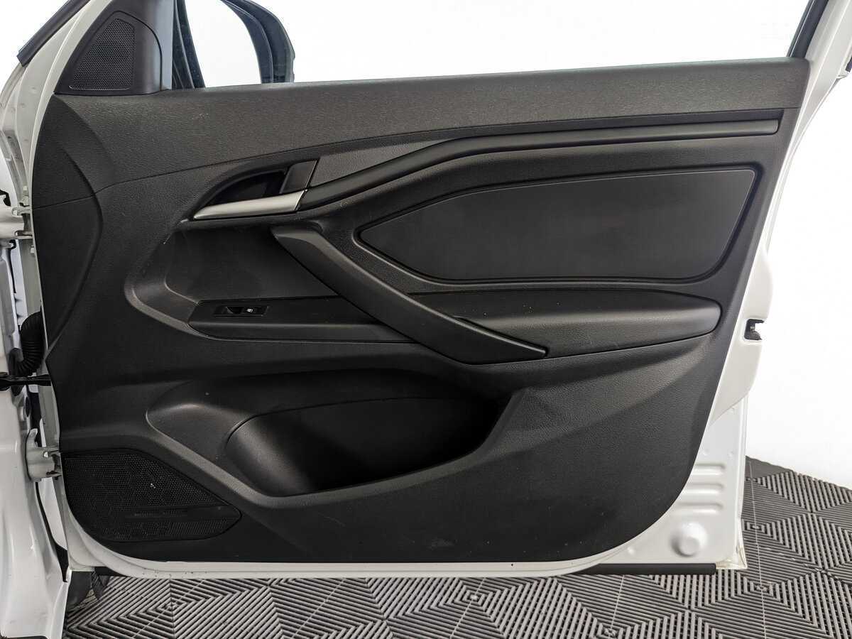 Lada (ВАЗ) Vesta, 2021 - Фото №20