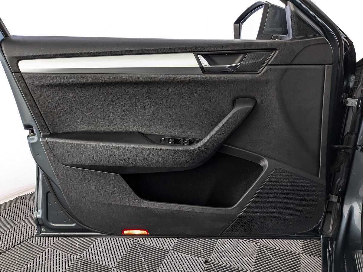 Skoda Superb, 2018 - Фото №14