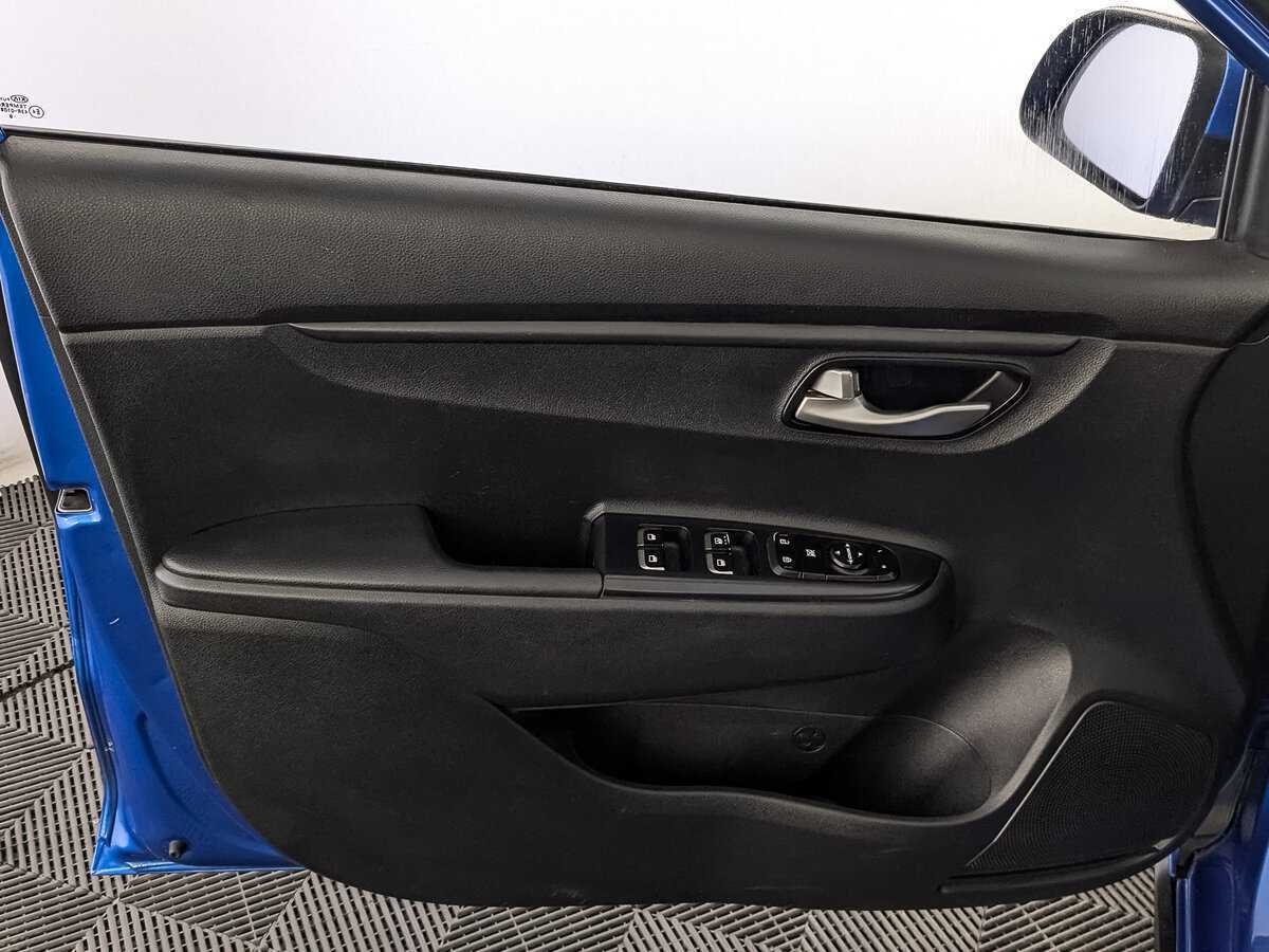 Kia Rio X-Line, 2019 - Фото №14