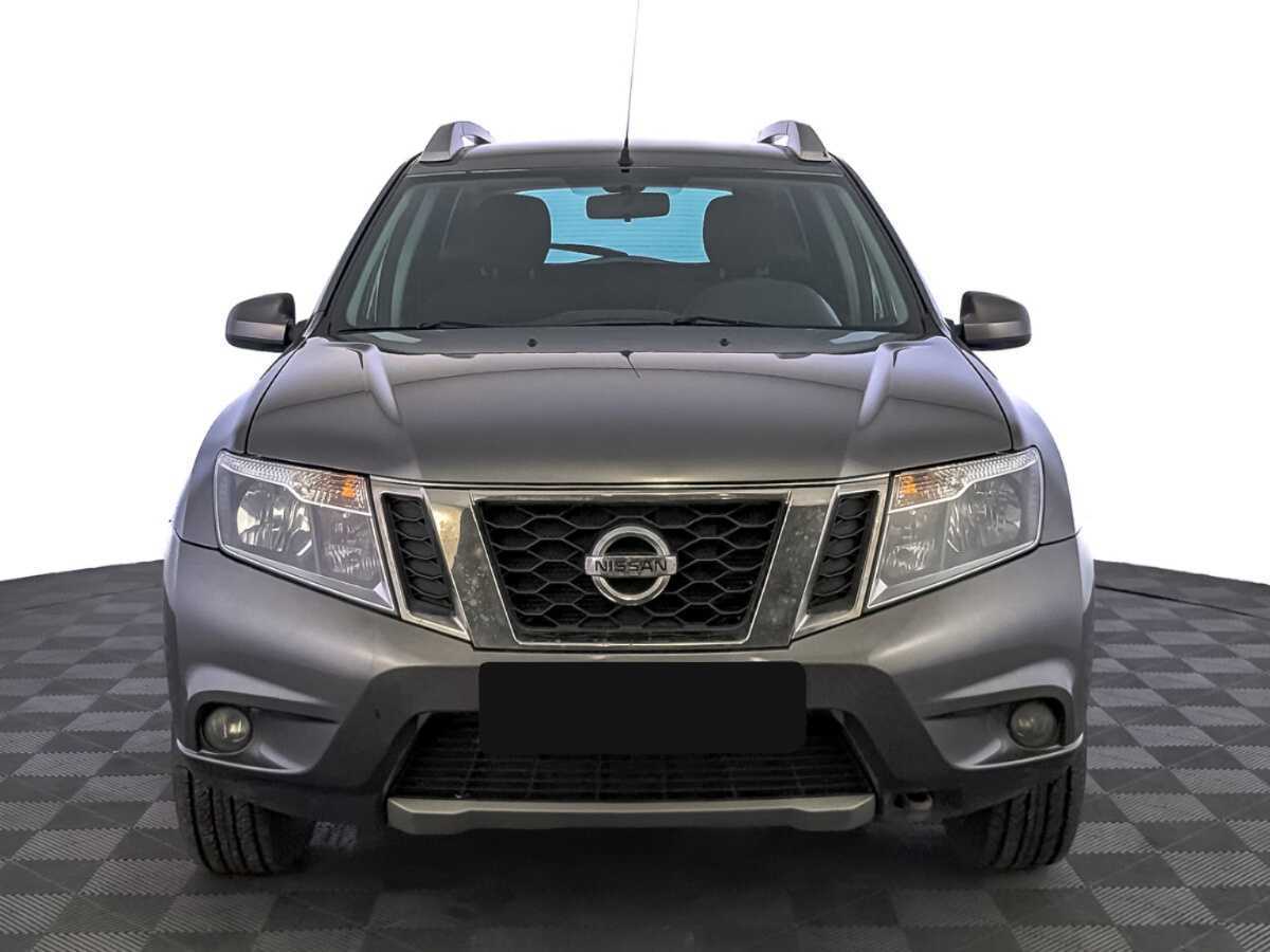 Nissan Terrano, 2015 - Фото №1