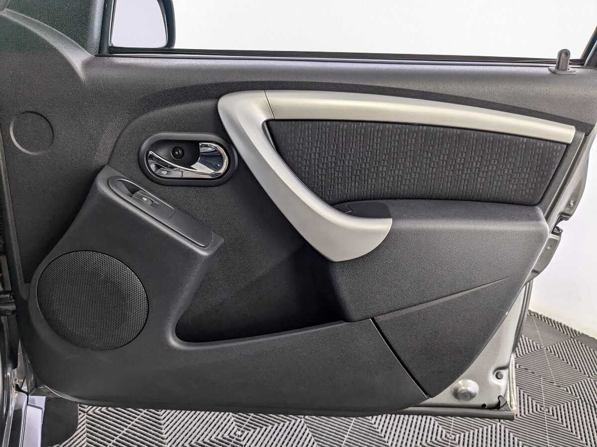 Nissan Terrano, 2015 - Фото №20