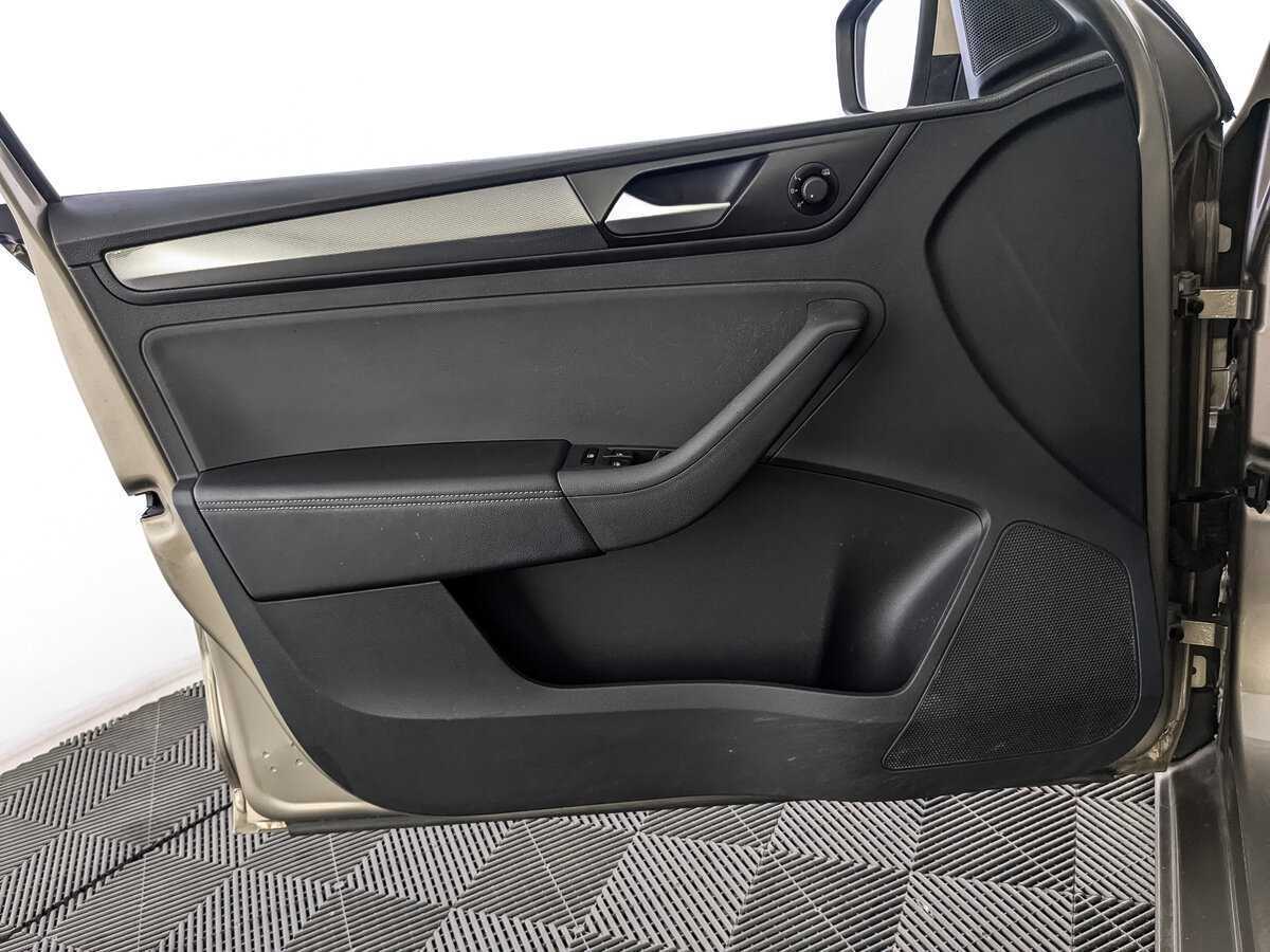 Volkswagen Polo, 2020 - Фото №14