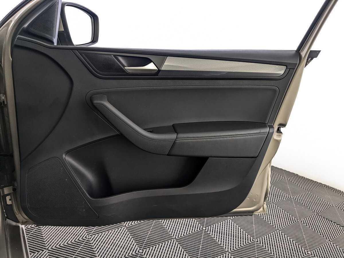 Volkswagen Polo, 2020 - Фото №20