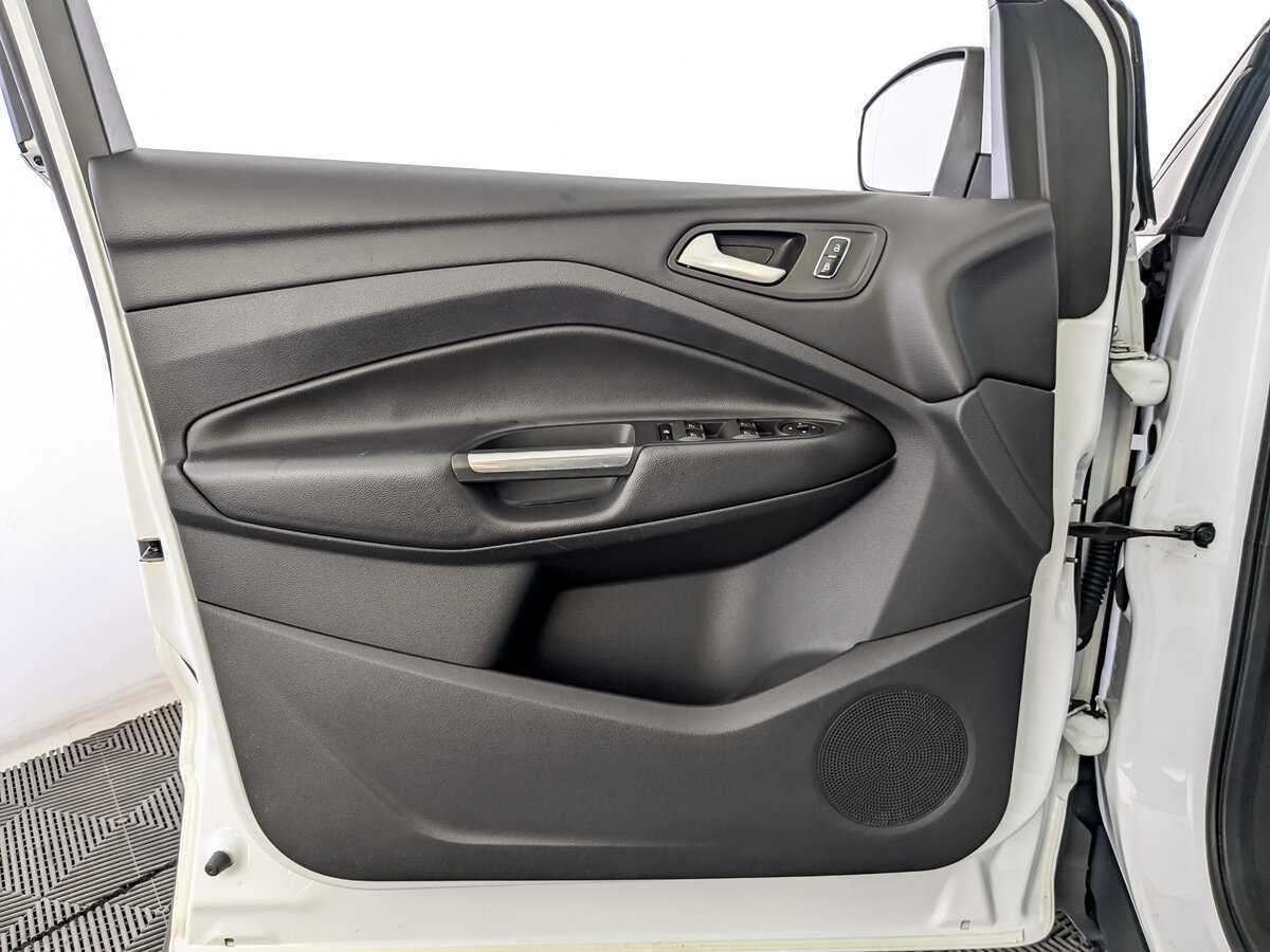 Ford Kuga, 2016 - Фото №14