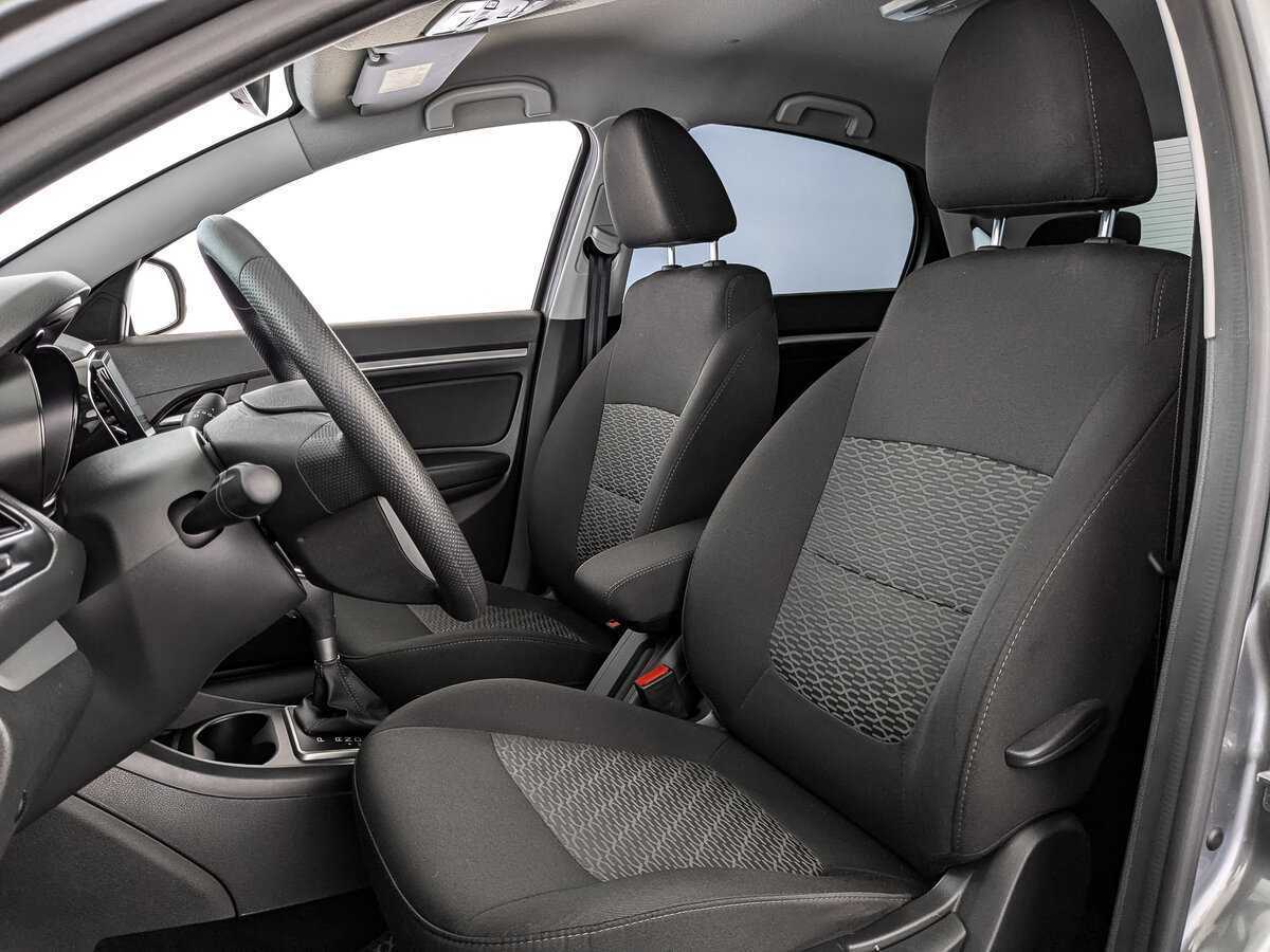 Lada (ВАЗ) Vesta, 2020 - Фото №15