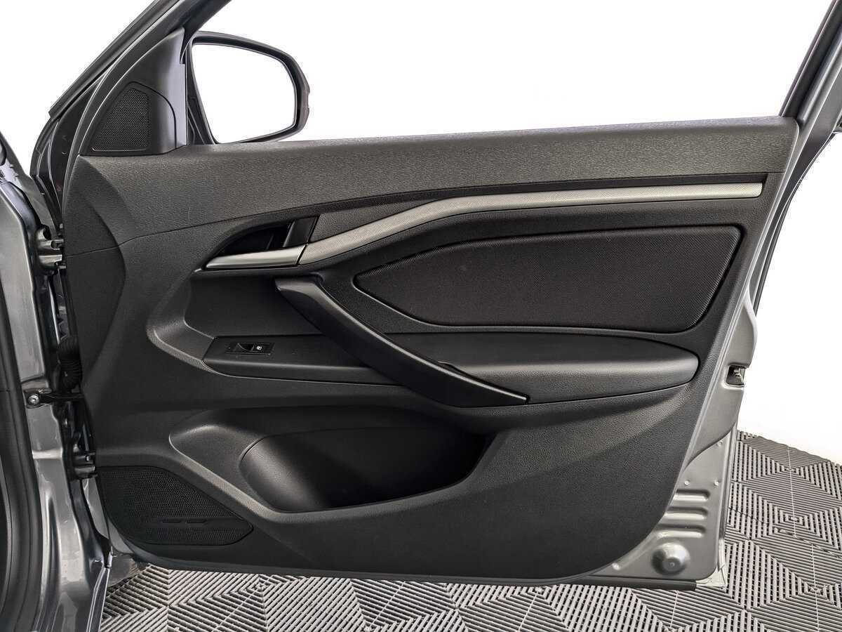 Lada (ВАЗ) Vesta, 2020 - Фото №20