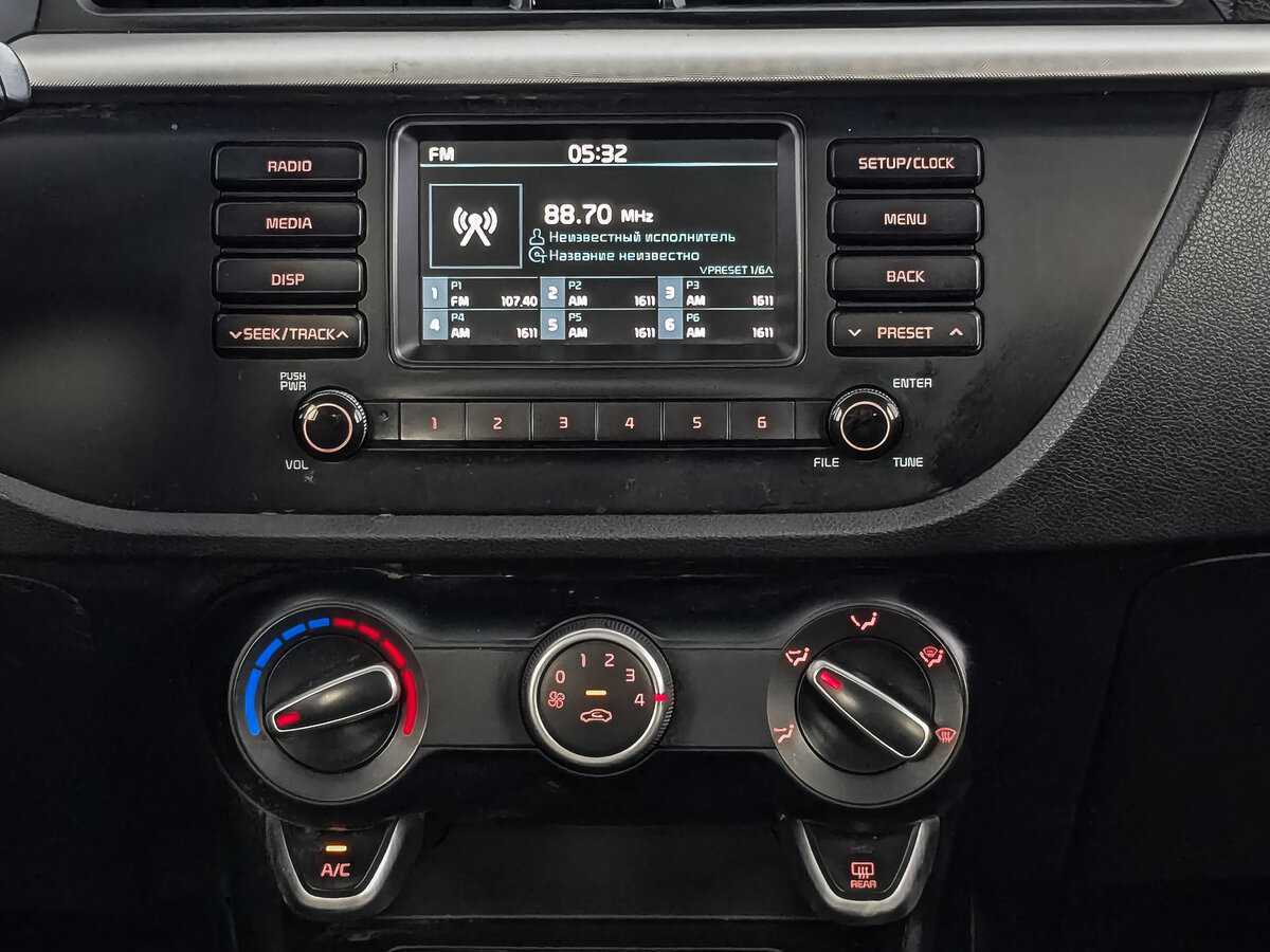 Kia Rio X-Line, 2019 - Фото №12