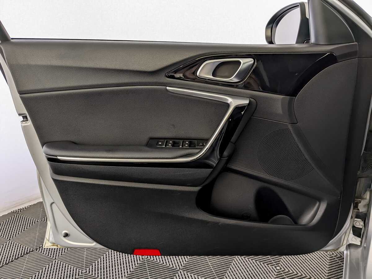 Kia Ceed, 2018 - Фото №14