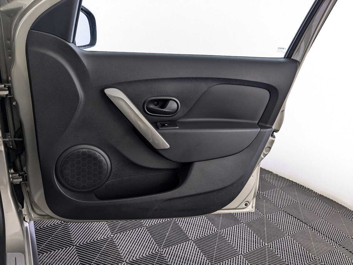 Renault Sandero Stepway, 2021 - Фото №20