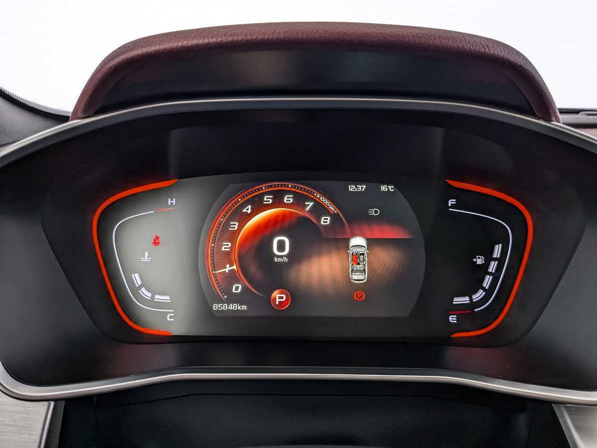 Geely Coolray, 2021 - Фото №11