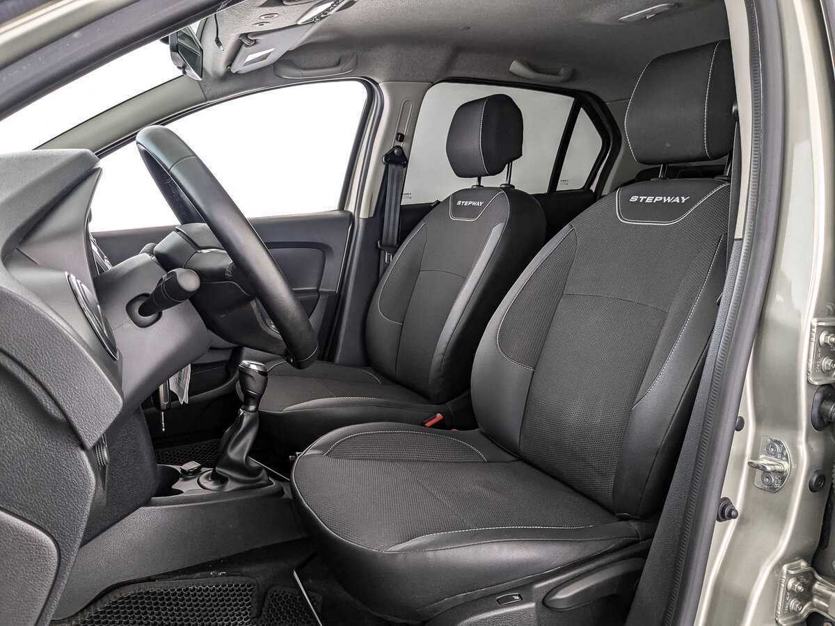 Renault Logan, 2020 - Фото №15