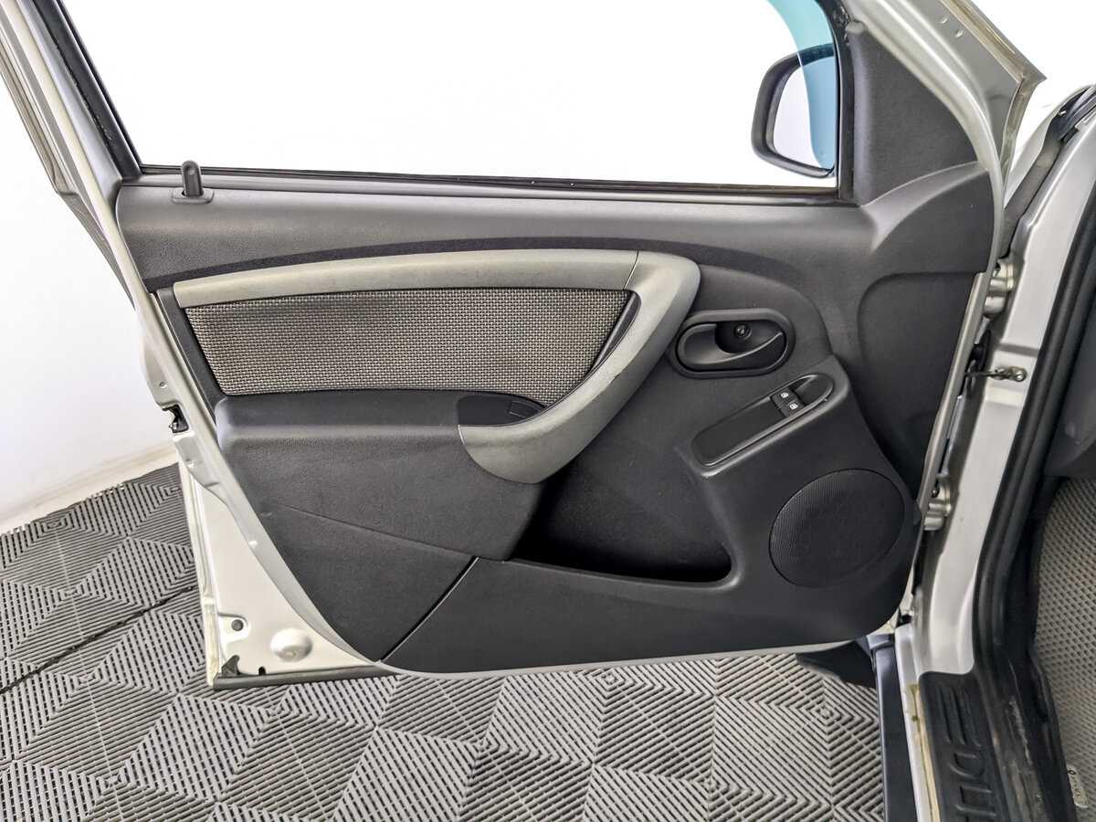 Renault Duster, 2017 - Фото №14