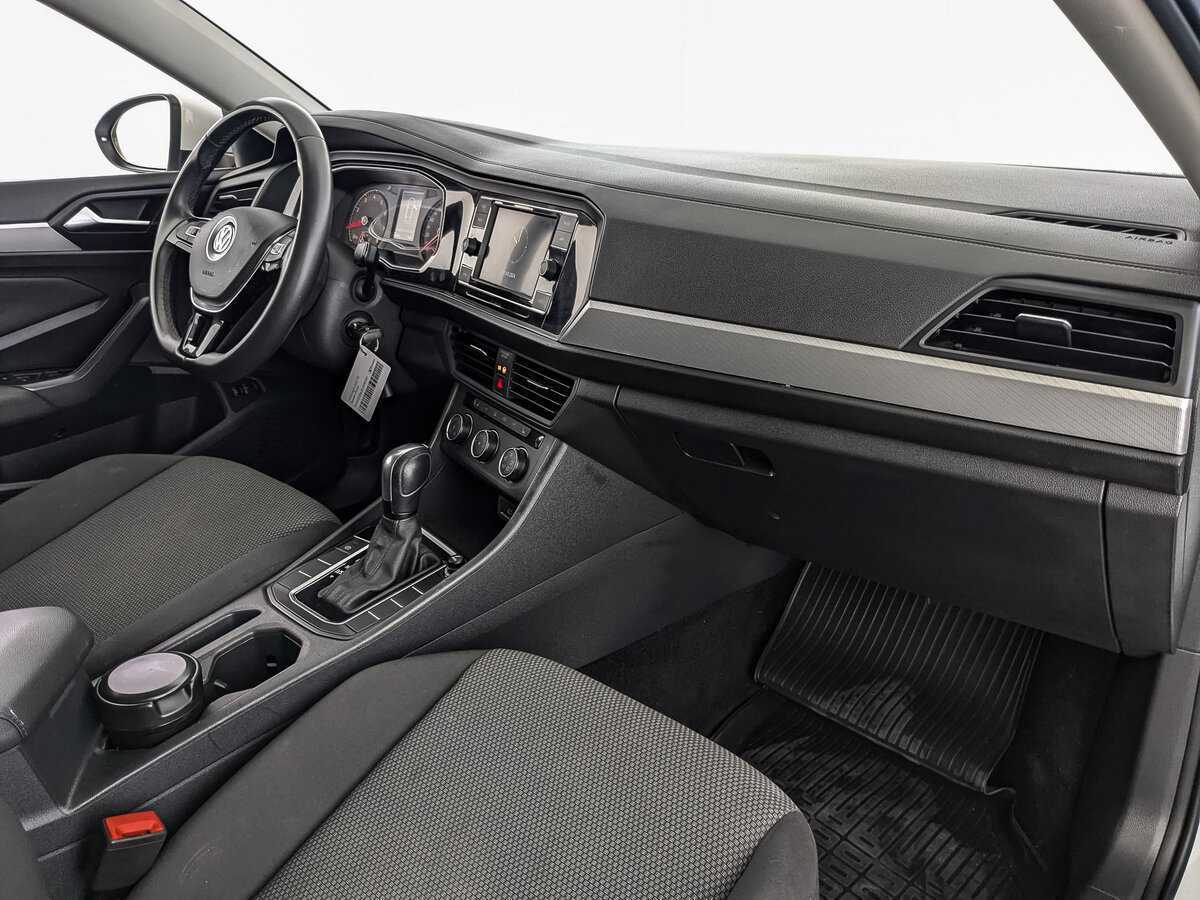 Volkswagen Jetta, 2020 - Фото №8