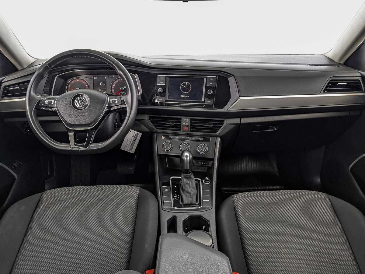 Volkswagen Jetta, 2020 - Фото №9