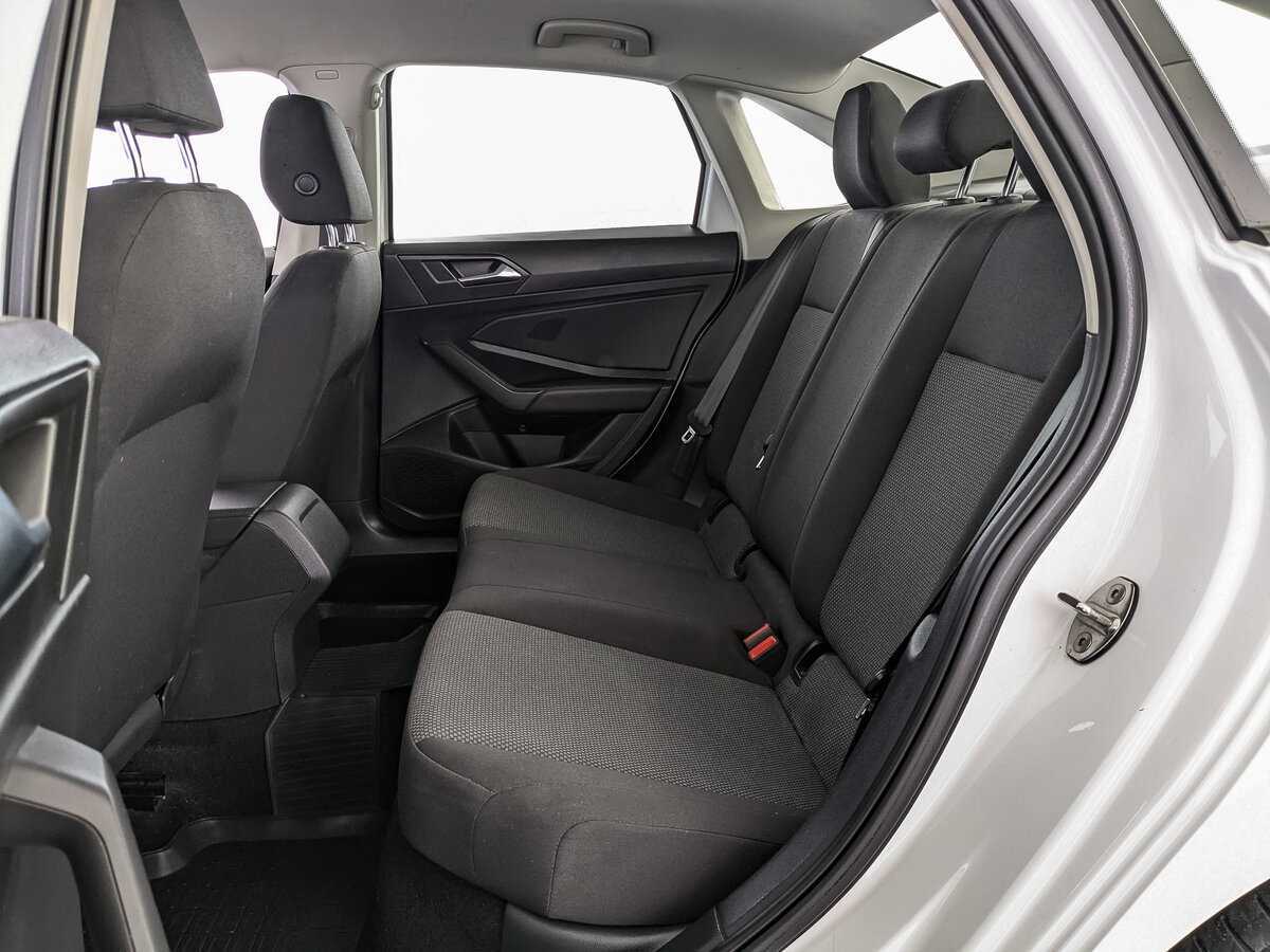 Volkswagen Jetta, 2020 - Фото №13