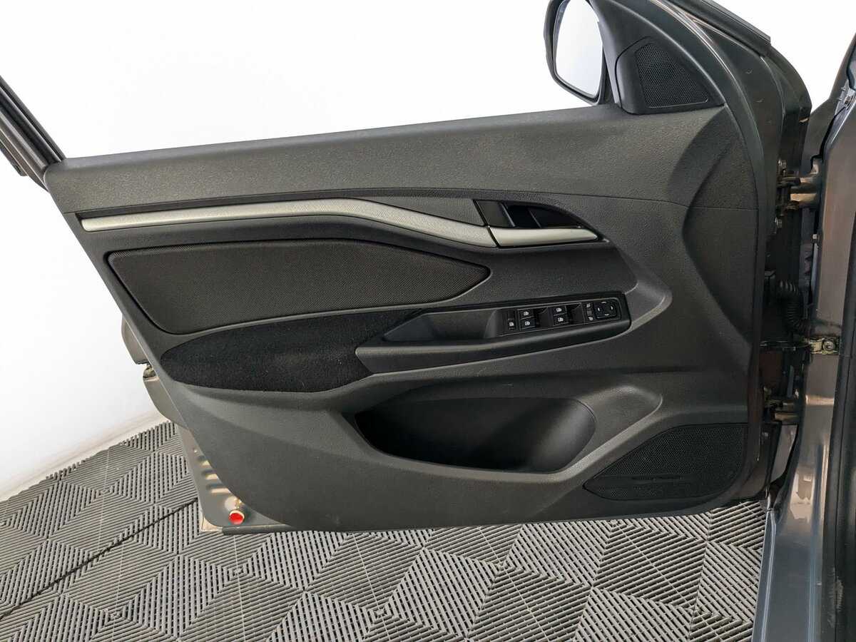 Lada (ВАЗ) Vesta, 2020 - Фото №13