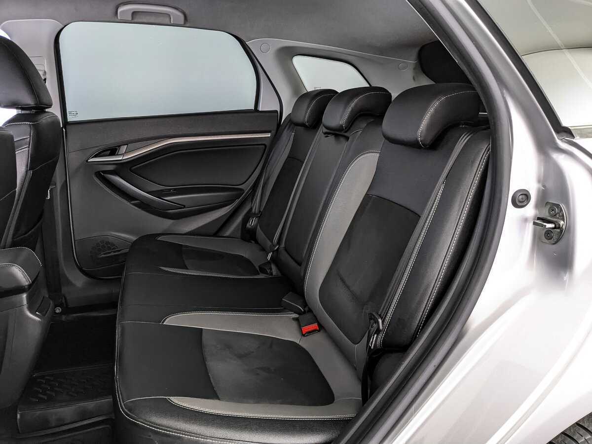 Lada (ВАЗ) Vesta SW, 2020 - Фото №13