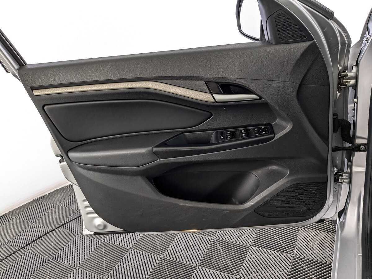 Lada (ВАЗ) Vesta SW, 2020 - Фото №14