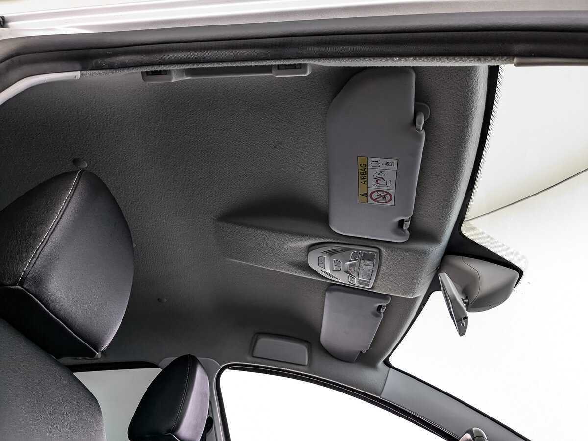 Lada (ВАЗ) Vesta SW, 2020 - Фото №18