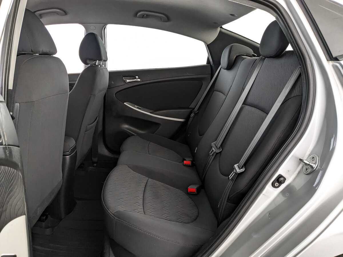 Hyundai Solaris, 2012 - Фото №13