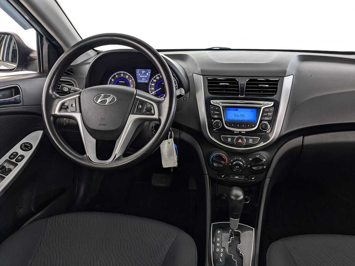 Hyundai Solaris, 2012 - Фото №16