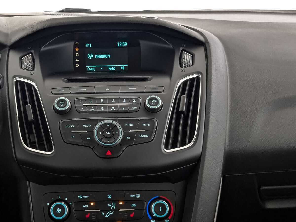 Ford Focus, 2019 - Фото №12