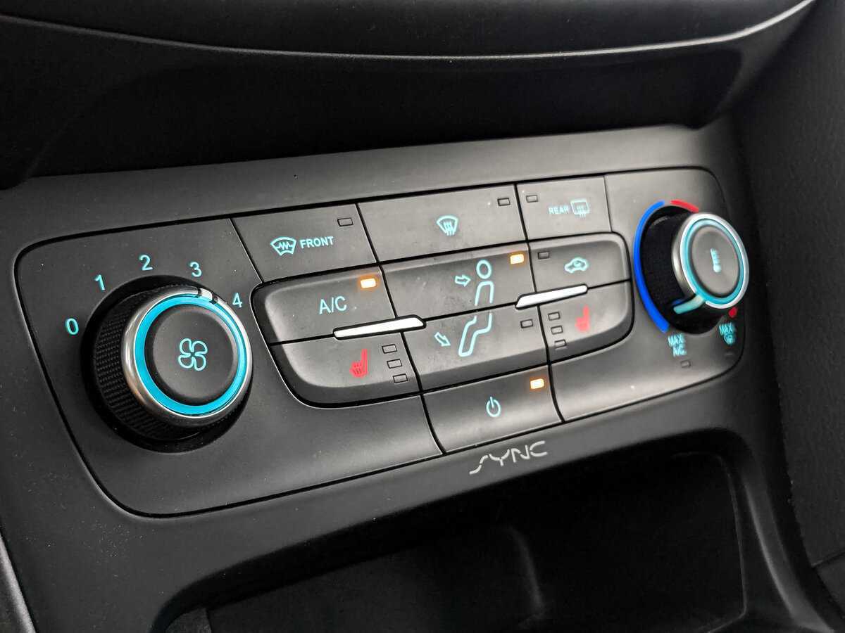 Ford Focus, 2019 - Фото №16