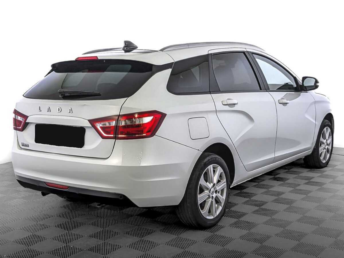 Lada (ВАЗ) Vesta SW, 2021 - Фото №4