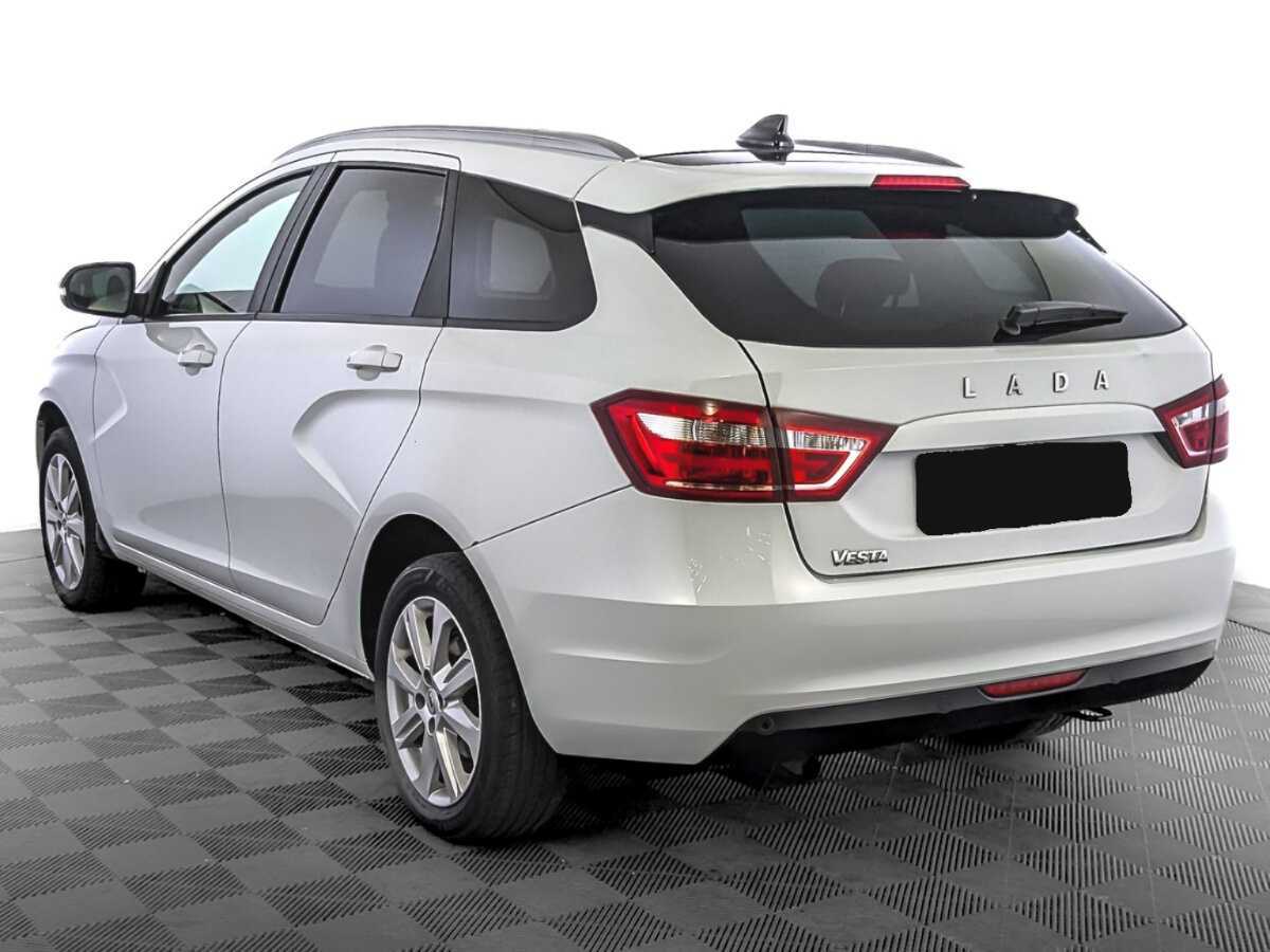 Lada (ВАЗ) Vesta SW, 2021 - Фото №6