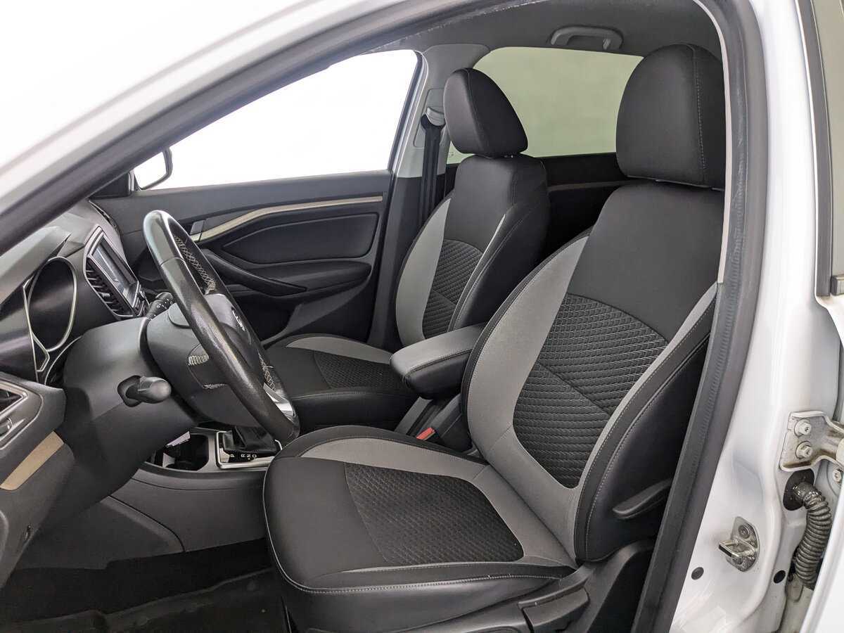 Lada (ВАЗ) Vesta SW, 2021 - Фото №15