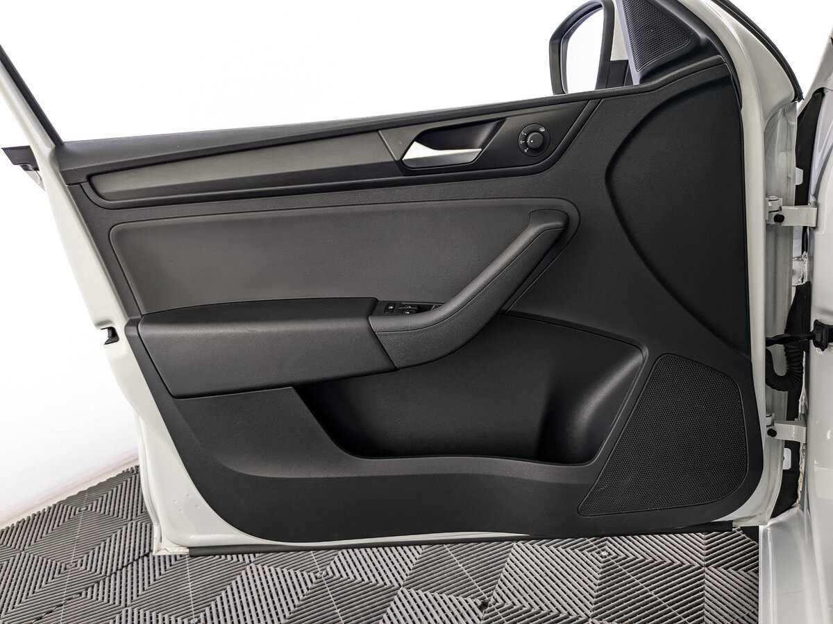 Volkswagen Polo, 2020 - Фото №14