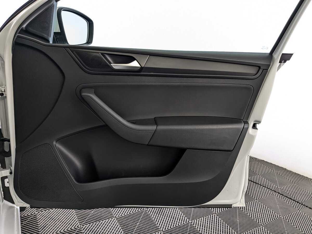 Volkswagen Polo, 2020 - Фото №20