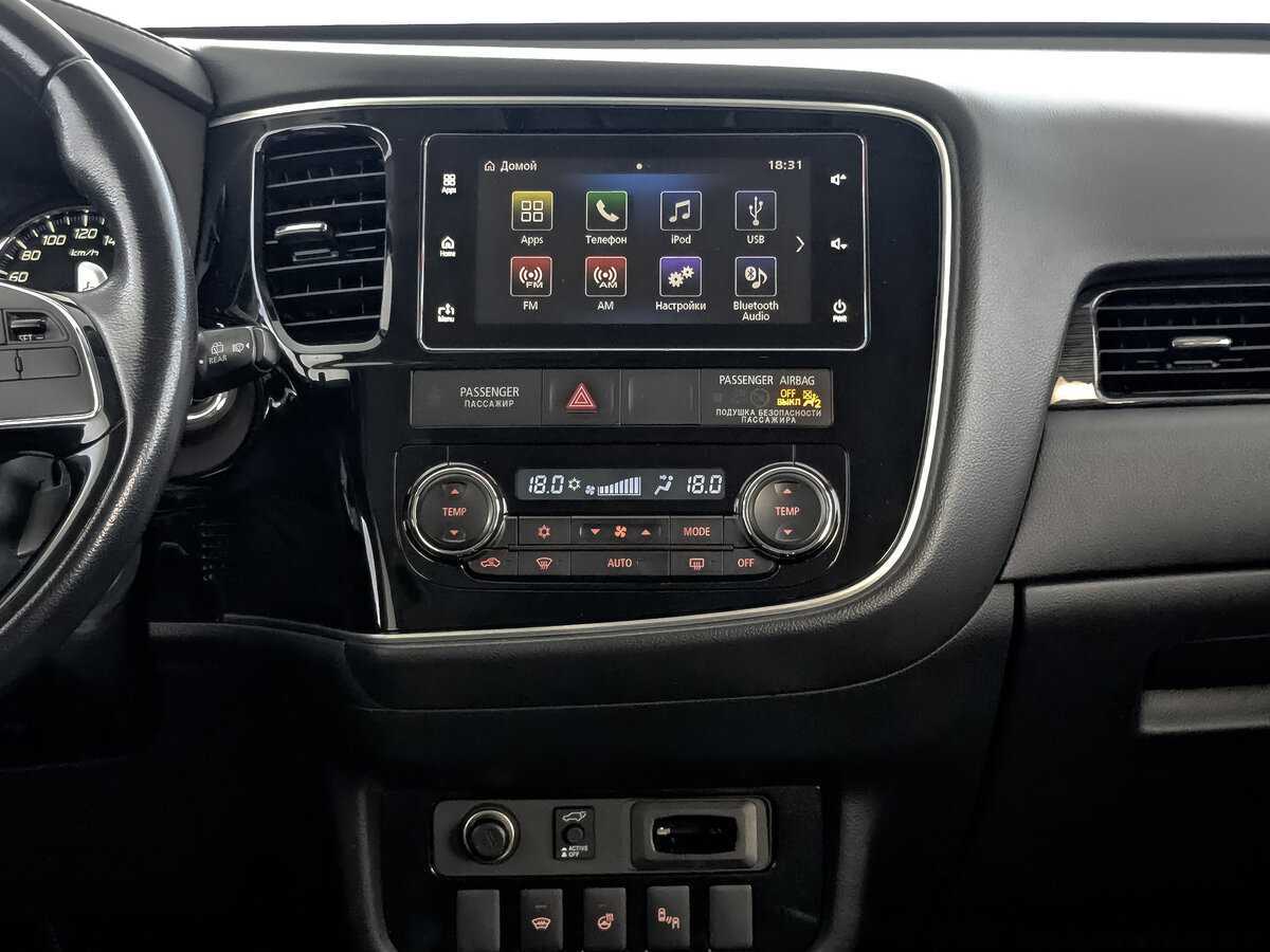 Mitsubishi Outlander, 2017 - Фото №11