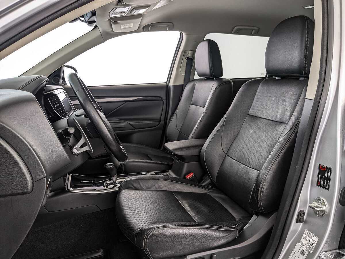 Mitsubishi Outlander, 2017 - Фото №14