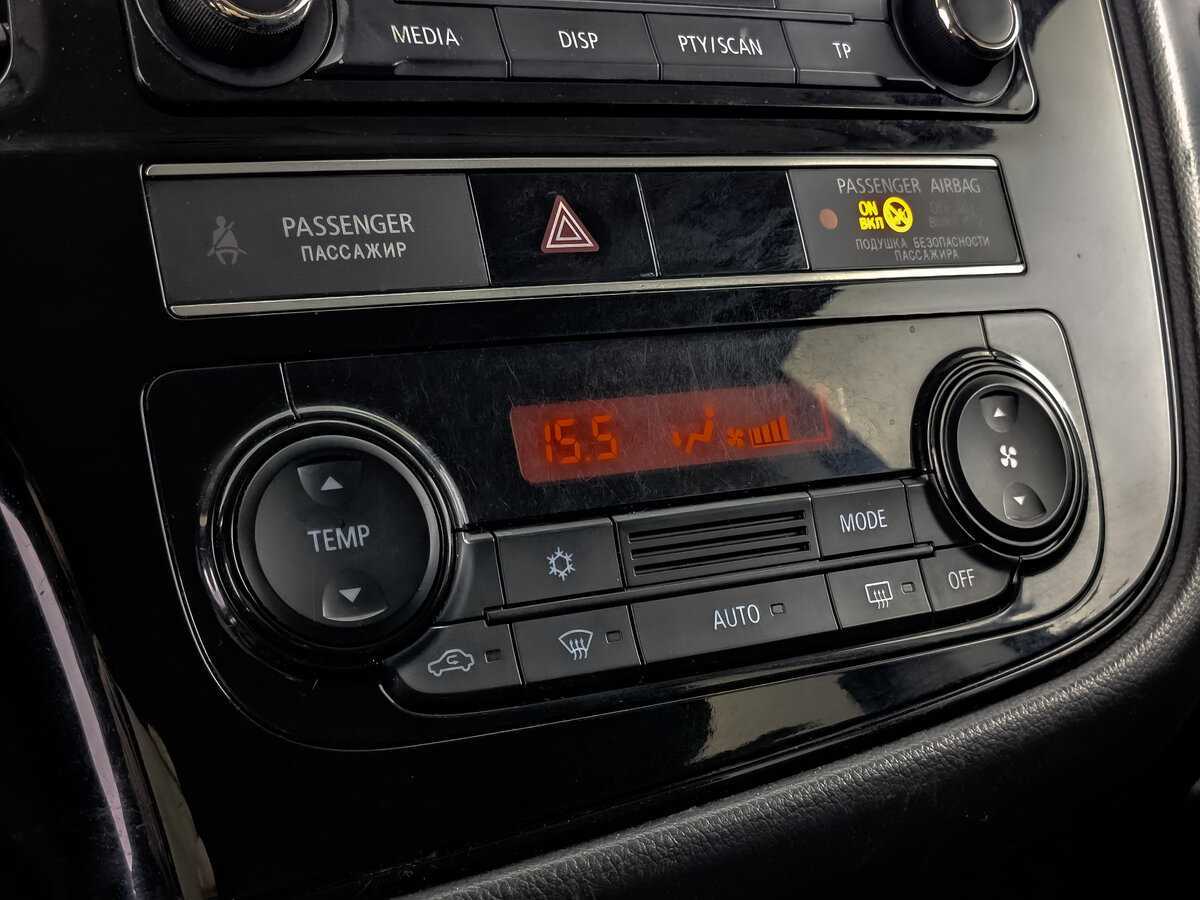 Mitsubishi Outlander, 2018 - Фото №16