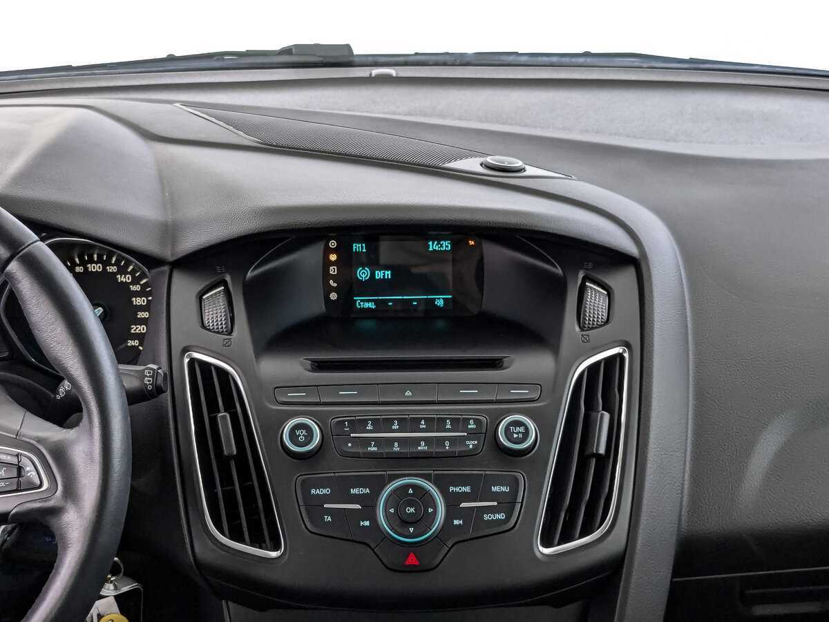 Ford Focus, 2018 - Фото №12