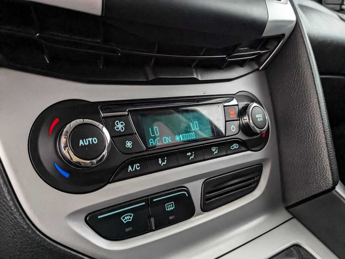 Ford Focus, 2012 - Фото №20